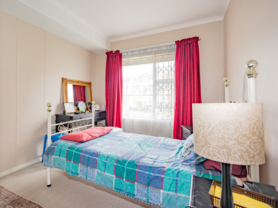 2 Bedroom Property for Sale in Welgelegen Western Cape